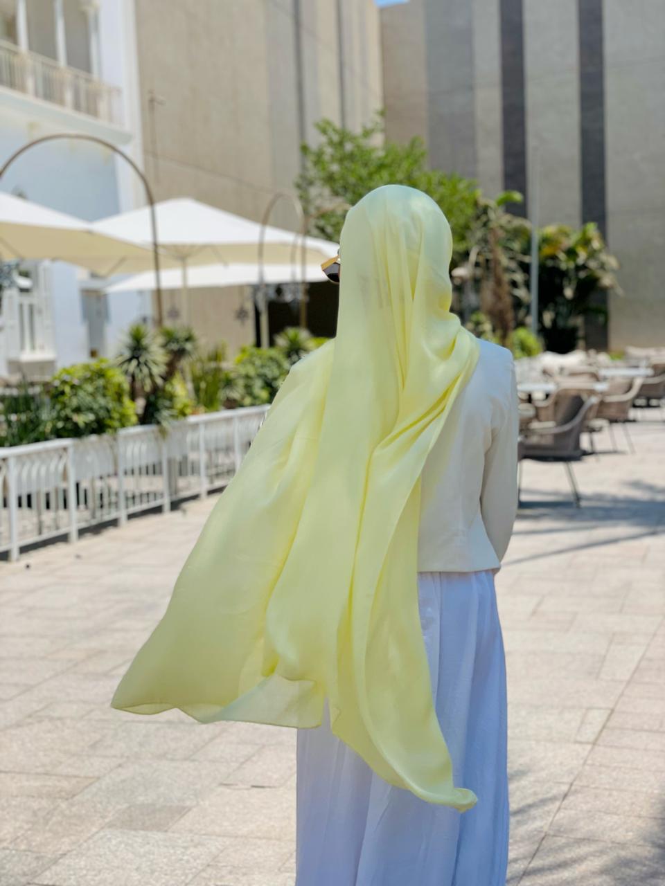 MODAL ( Butter yellow )